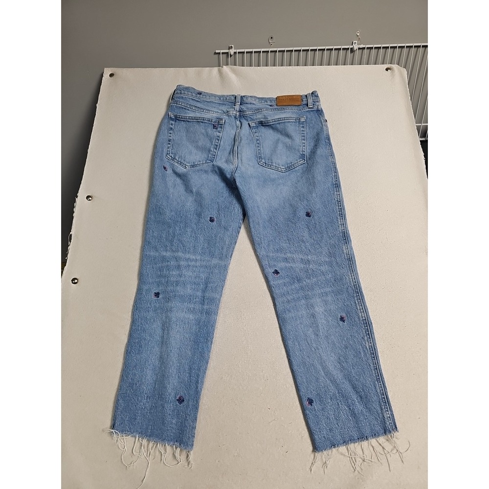 Lucky Brand Embroidered Floral Straight Leg Jeans Light Wash Raw Hem Womens 31